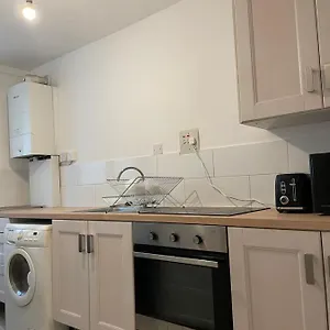 central-london-flat-near-borough-station-se1.cambridgehotelsuk.com/